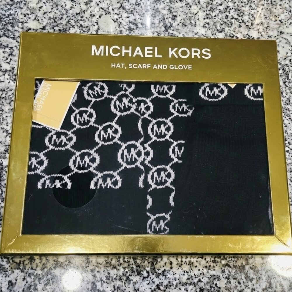 Michael Kors MK Logo Hat Scarf & Gloves Gift Set Black NWT